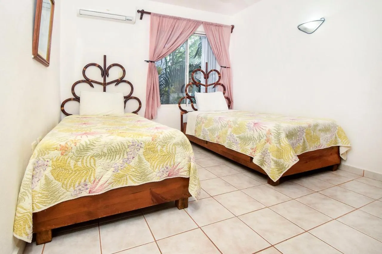 Apartment Amazing Location In Cozumel Oceanfront Perfect For Divers Paradise 2A San Miguel de Cozumel